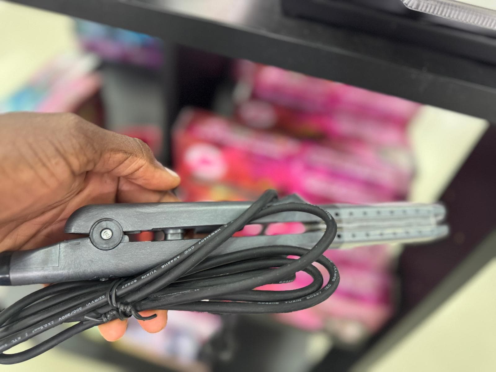 Professional hair straightener flat iron